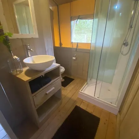 Апартаменты Glamping Tent With Bathroom-tuscany Close To Sea!