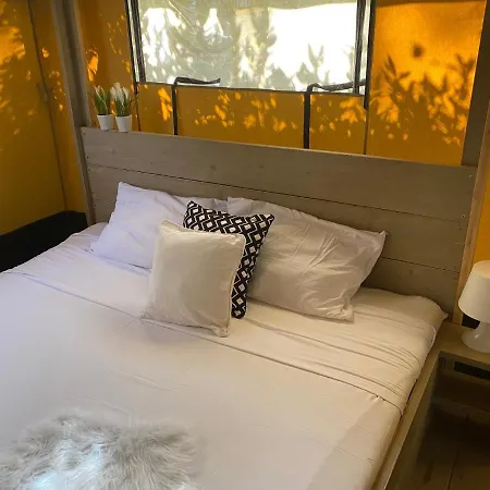 Апартаменты Glamping Tent With Bathroom-tuscany Close To Sea! Виареджо