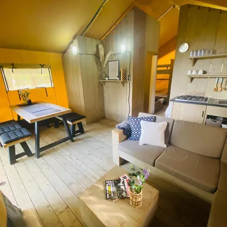 Апартаменты Glamping Tent With Bathroom-tuscany Close To Sea! Виареджо