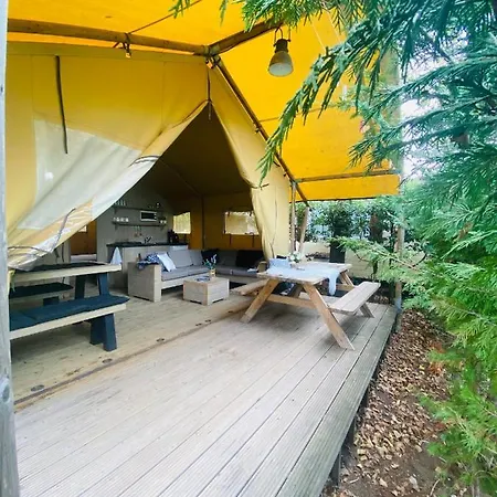 Апартаменты Glamping Tent With Bathroom-tuscany Close To Sea! Виареджо